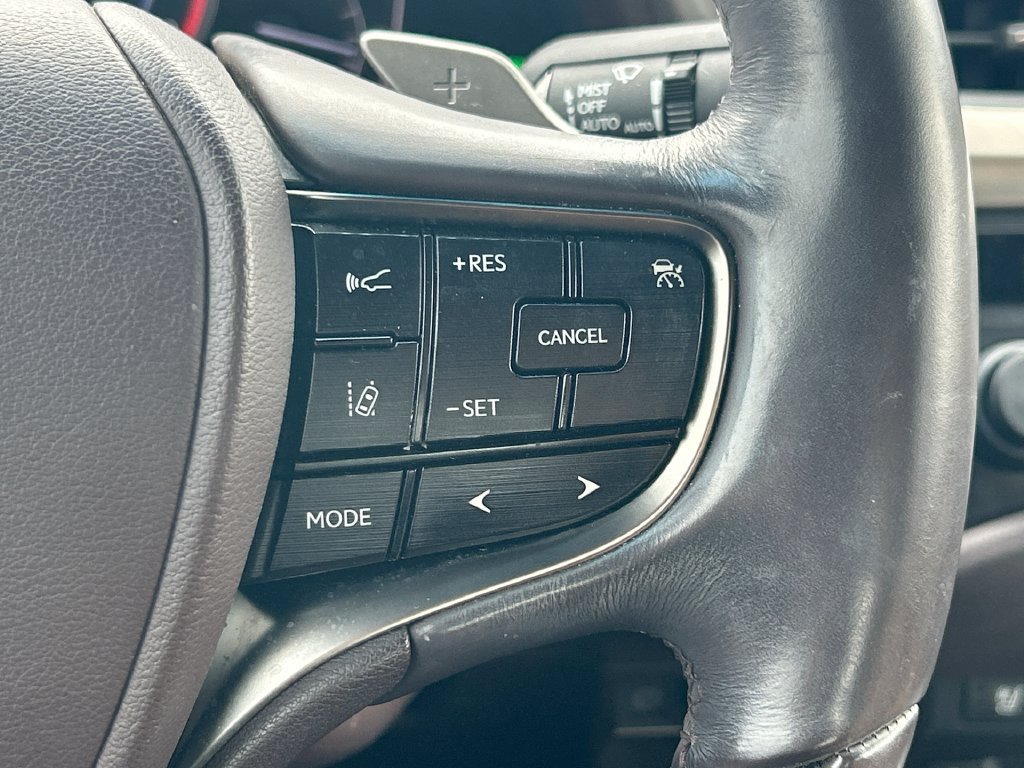 Used 2019 Lexus ES 350 Ultra Luxury FWD image 35