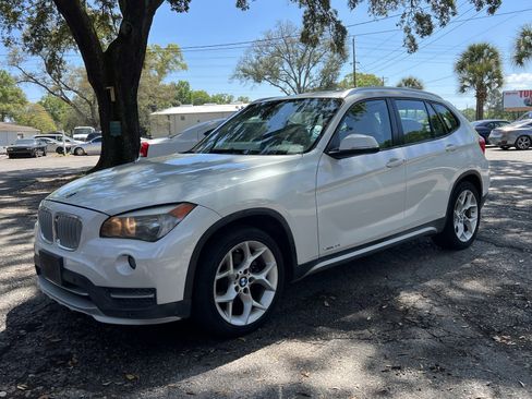 Used 2015 BMW X1 xDrive28i image 1