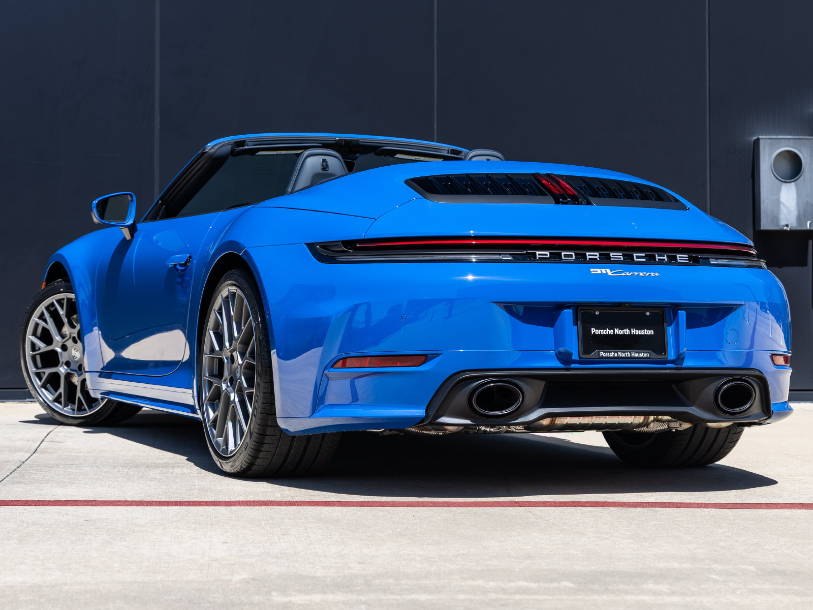 Certified 2026 Porsche 911 Carrera RWD image 3