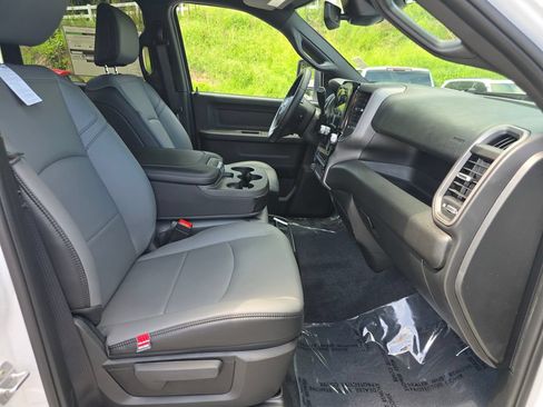 New 2026 RAM 3500 Tradesman AWD/4WD image 26