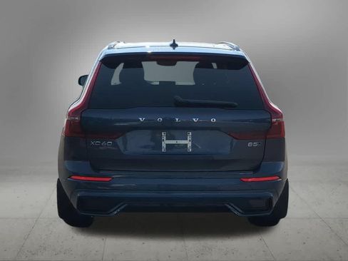 Certified 2026 Volvo XC60 B5 Core w/ Protection Package Premier AWD/4WD image 5