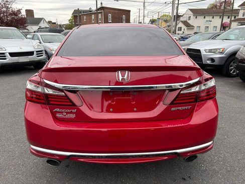 Used 2017 Honda Accord Sport image 23