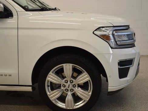 Used 2024 Ford Expedition Max Platinum AWD/4WD image 13
