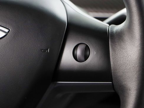 Used 2023 Tesla Model 3 Performance image 14