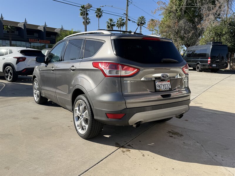 Used 2014 Ford Escape Titanium w/ Equipment Group 401A FWD image 3