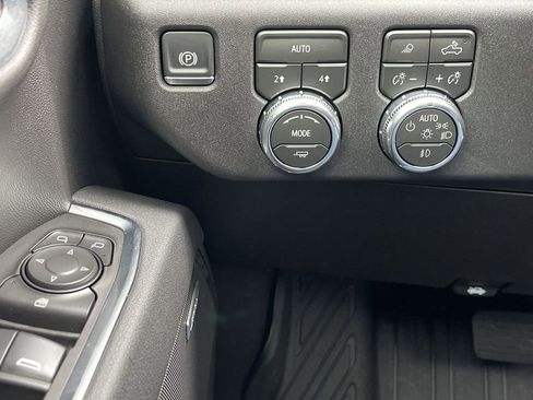 New 2026 GMC Sierra 1500 Elevation w/ Elevation Premium Package image 18