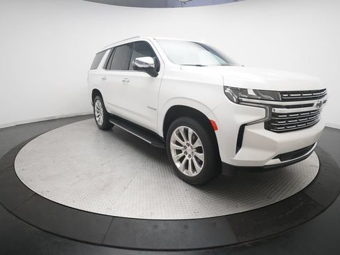 Used 2022 Chevrolet Tahoe Premier AWD/4WD image 14