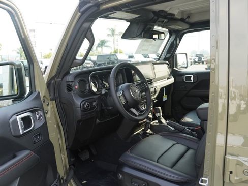 New 2026 Jeep Gladiator Rubicon w/ Steel Power Dome Hood Package image 20