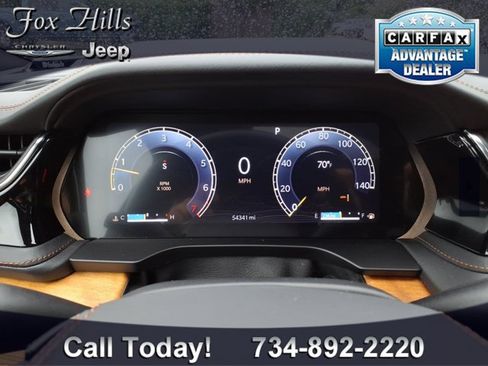 Used 2024 Jeep Grand Cherokee Summit AWD/4WD image 20