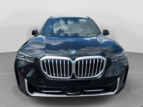New 2026 BMW X5 xDrive50e w/ Executive Package AWD/4WD image 2