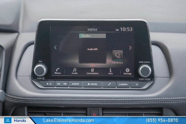 Used 2024 Nissan Rogue SV FWD image 21