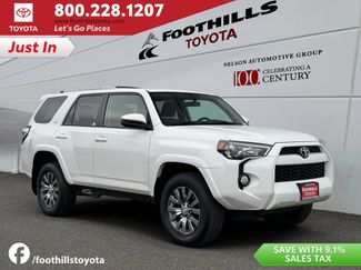 Used 2018 Toyota 4Runner SR5 AWD/4WD video 1