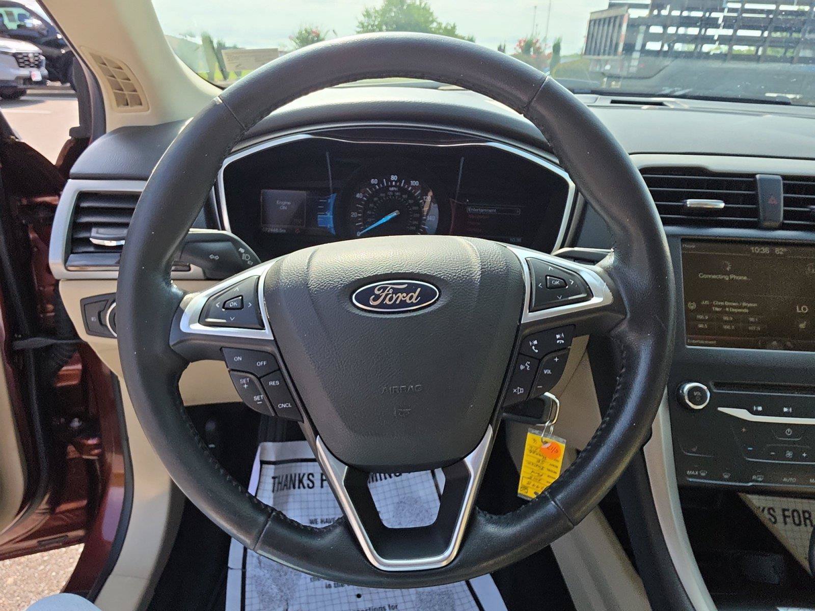 Used 2015 Ford Fusion SE w/ Equipment Group 202A FWD image 20