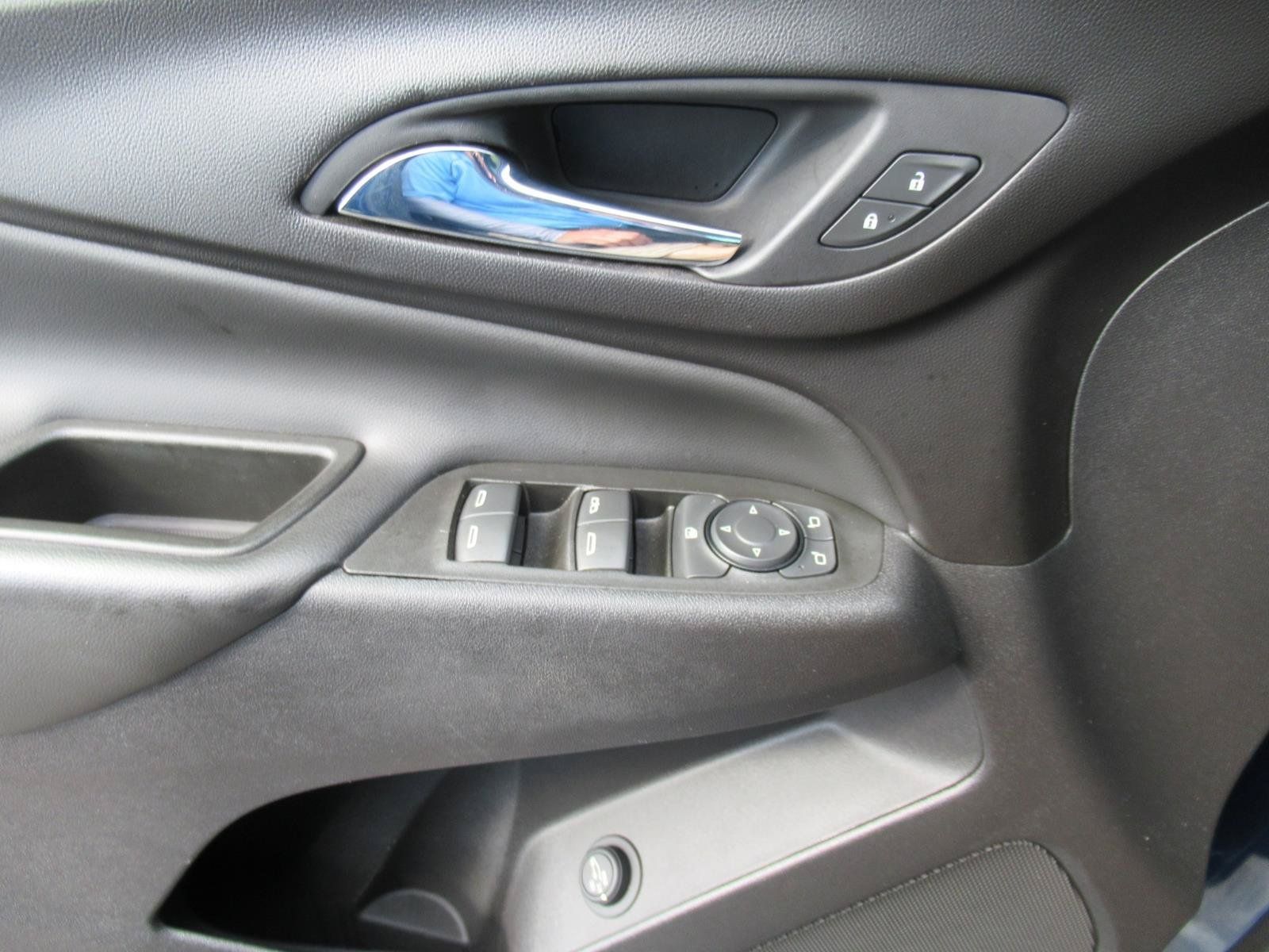 Used 2021 Chevrolet Equinox LT AWD/4WD image 22