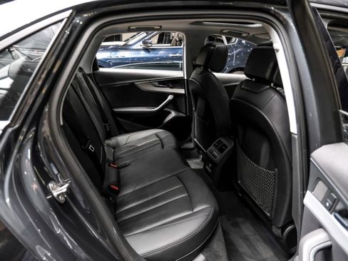 Used 2017 Audi A4 2.0T Premium image 41