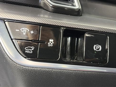 Certified 2024 Kia Sportage SX AWD/4WD image 33