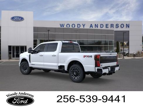 New 2025 Ford F250 Platinum w/ FX4 Off-Road Package AWD/4WD image 4