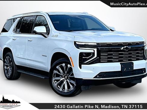 Used 2026 Chevrolet Tahoe High Country w/ Sun And Tow Package AWD/4WD image 1