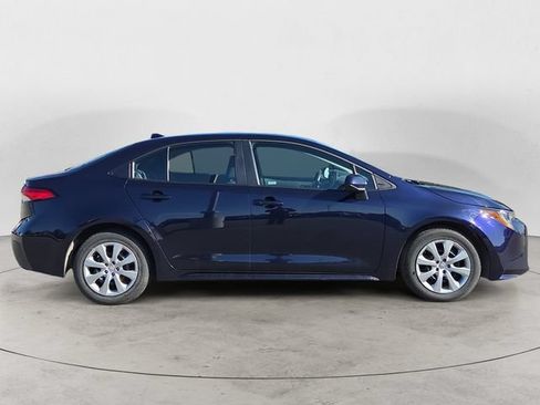 Used 2024 Toyota Corolla LE FWD image 4