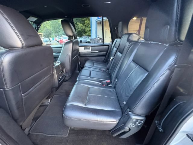 Used 2017 Ford Expedition EL XLT w/ Equipment Group 202A RWD image 16