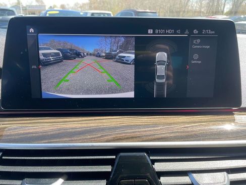 Used 2020 BMW 530i xDrive w/ Convenience Package AWD/4WD image 21