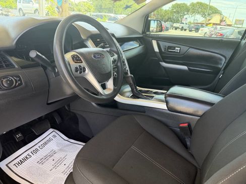 Used 2012 Ford Edge SE FWD image 27