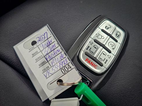 New 2027 Chrysler Pacifica Select FWD image 36