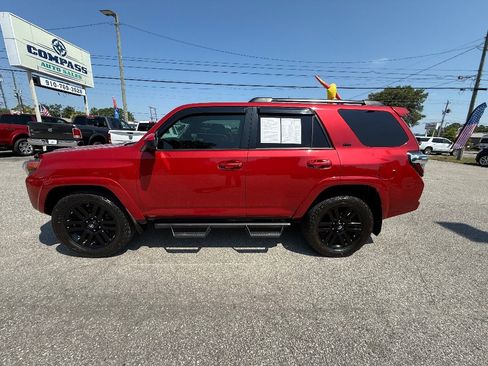 Used 2015 Toyota 4Runner SR5 RWD image 1