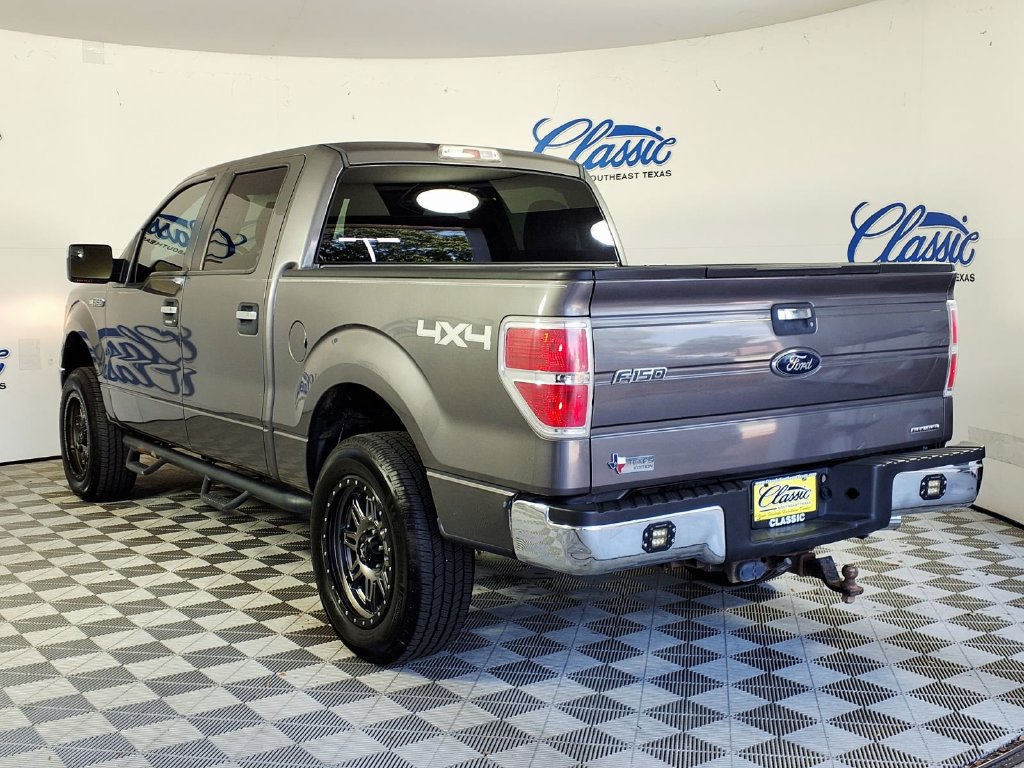 Used 2013 Ford F150 XLT w/ XLT Chrome Pkg AWD/4WD image 2