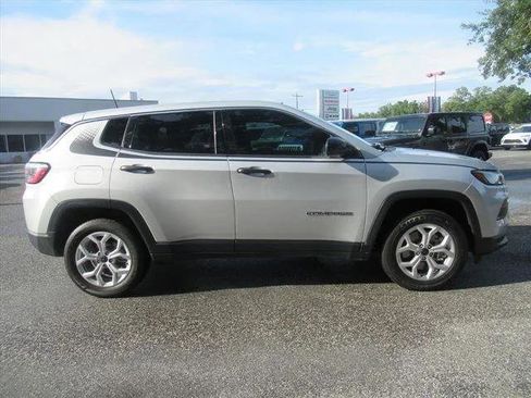 Certified 2025 Jeep Compass Sport w/ Mopar Graphics Package AWD/4WD image 2