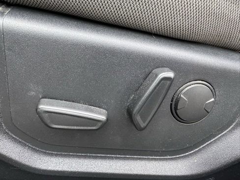 Used 2019 Ford F150 XLT w/ Equipment Group 302A Luxury image 14