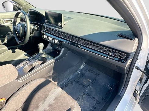 Used 2024 Honda Civic Sport image 26