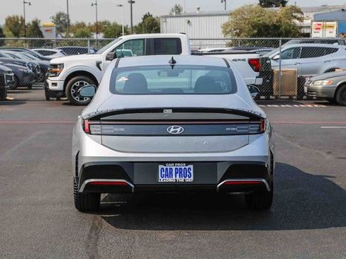 New 2026 Hyundai Sonata SEL image 8
