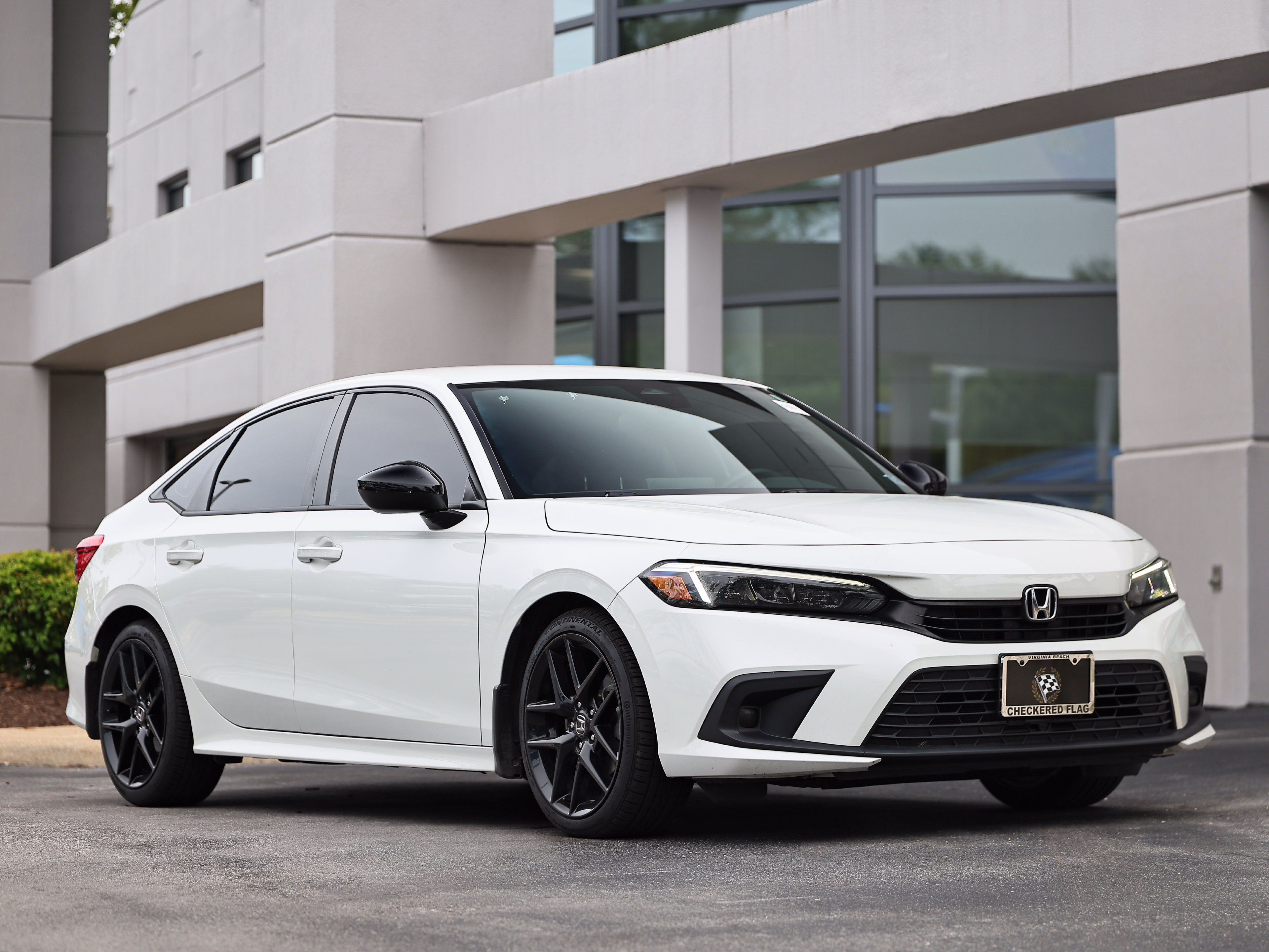 Used 2023 Honda Civic Sport image 1