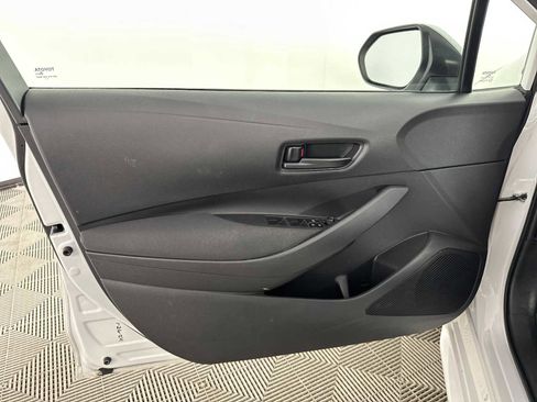 Used 2024 Toyota Corolla LE image 15