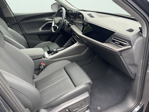 Certified 2025 Audi Q5 Premium w/ Premium Plus AWD/4WD image 35