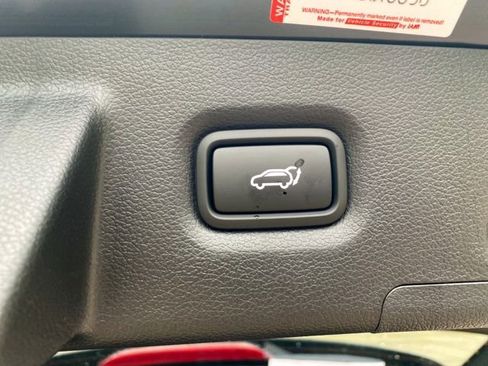 Used 2023 Hyundai Santa Fe SEL Convenience image 37