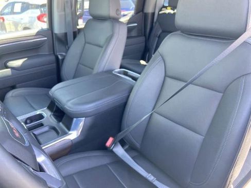 Used 2025 GMC Sierra 1500 SLT w/ SLT Premium Plus Package AWD/4WD image 16