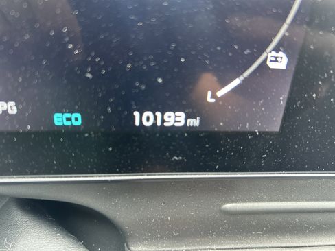 Certified 2024 Kia Sportage X-Line Prestige image 21