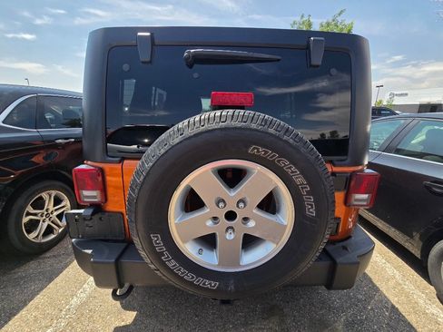 Used 2011 Jeep Wrangler Unlimited Sport AWD/4WD image 4