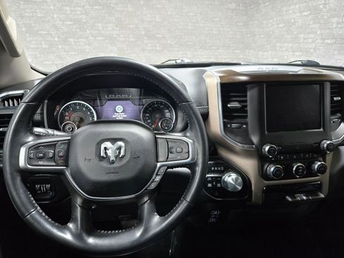 Used 2022 RAM 1500 Laramie AWD/4WD image 15