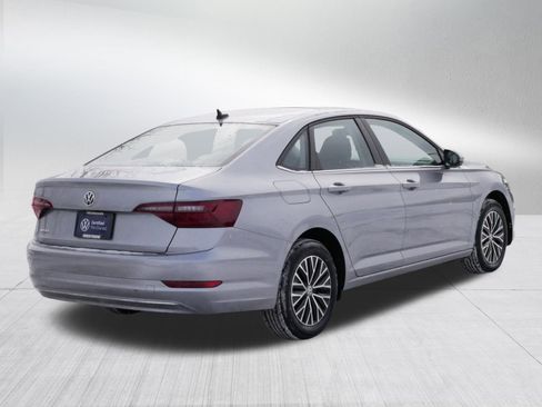 Used 2020 Volkswagen Jetta SE image 8