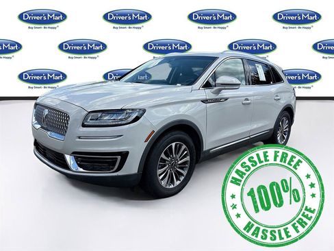 Used 2019 Lincoln Nautilus Select FWD image 3