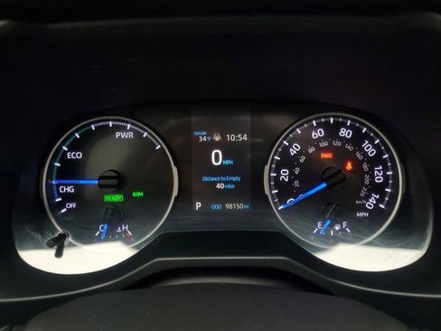 Used 2020 Toyota RAV4 XLE image 19