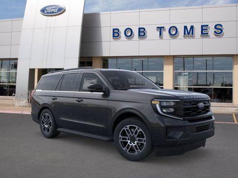 New 2025 Ford Expedition Active AWD/4WD image 9