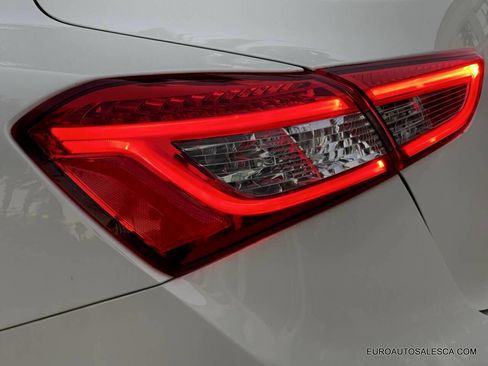 Used 2018 Maserati Ghibli Base 4dr Sedan image 12