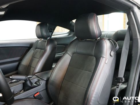 Used 2017 Ford Mustang GT Premium w/ Equipment Group 401A image 14