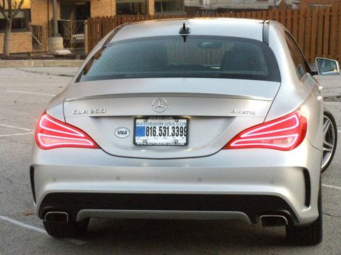 Used 2014 Mercedes-Benz CLA 250 4MATIC image 21