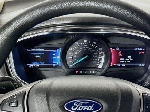Used 2020 Ford Fusion SE FWD image 38
