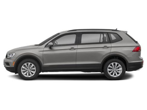 Used 2020 Volkswagen Tiguan S FWD image 3